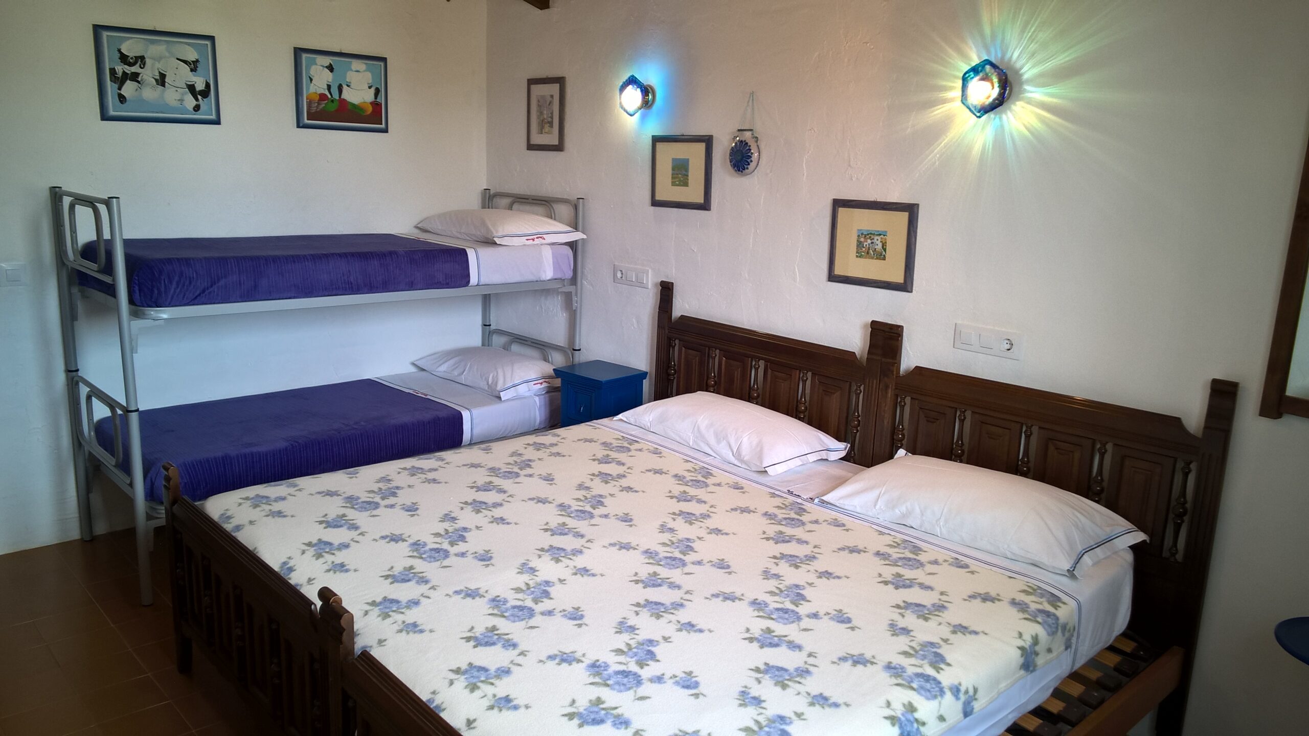 Camera doppia con letto a castello